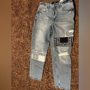 Hollister jeans